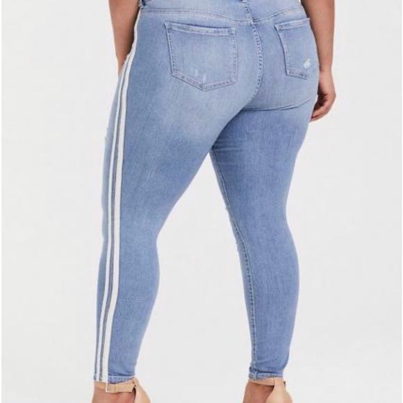 Torrid Side Stripe Jegging Premium Stretch Light Wash Jeans Sz20R - Picture 2 of 11